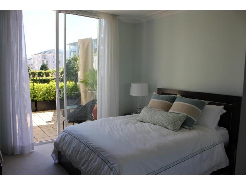 105/4 Rosewater Circuit, Breakfast Point NSW 2137