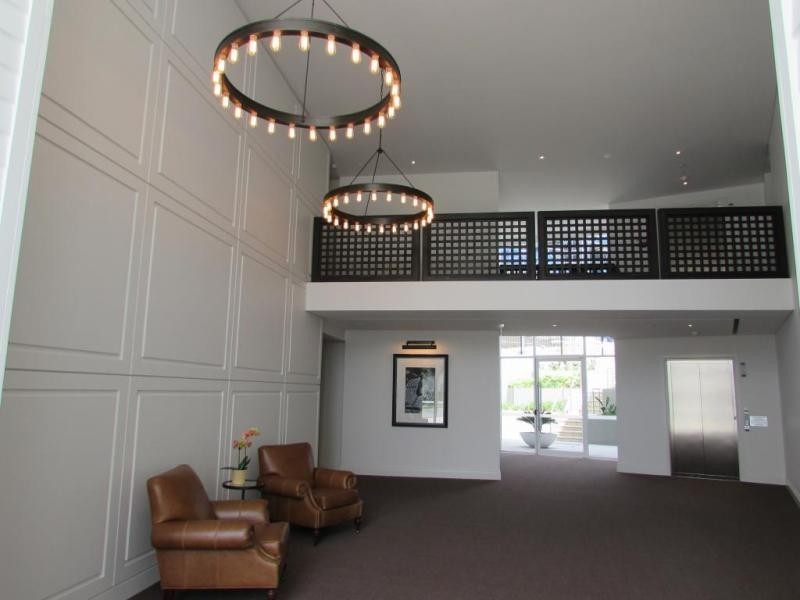 201/68 Peninsula Drive, Breakfast Point NSW 2137