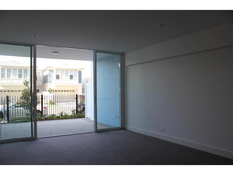 110/68 Peninsula Drive, Breakfast Point NSW 2137
