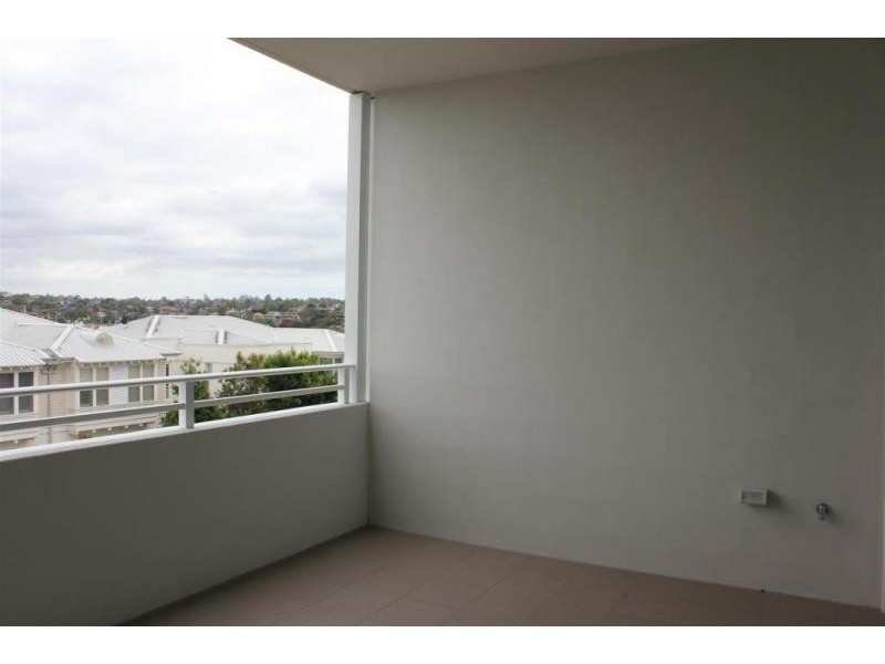 304/68 Peninsula Drive, Breakfast Point NSW 2137