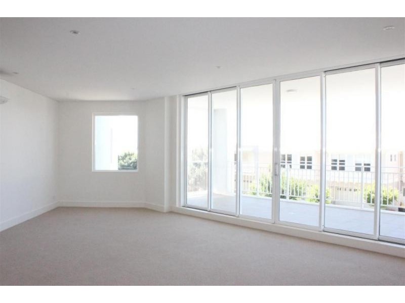320/68 Peninsula Drive, Breakfast Point NSW 2137