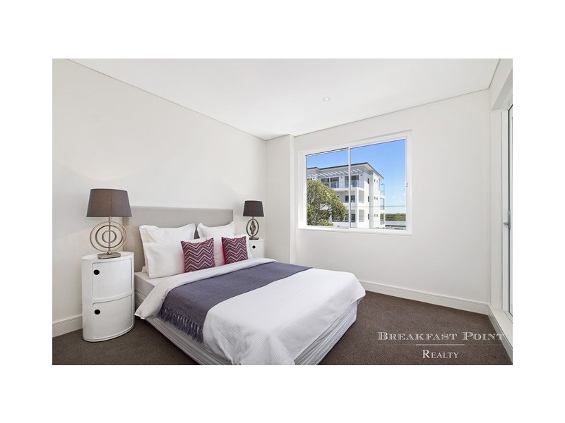 411/68 Peninsula Dr, Breakfast Point NSW 2137