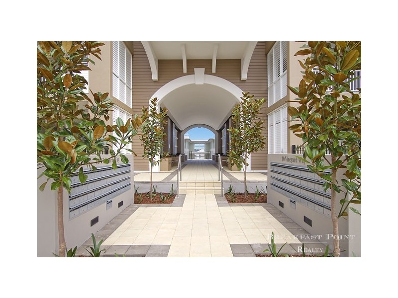 210/16 Vineyard Way, Breakfast Point NSW 2137