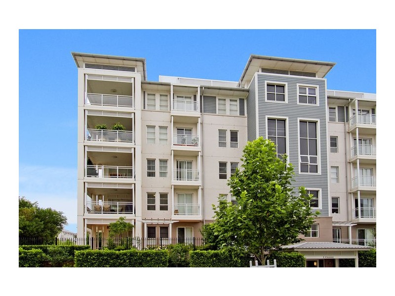 17/2 Juniper Drive, Breakfast Point NSW 2137