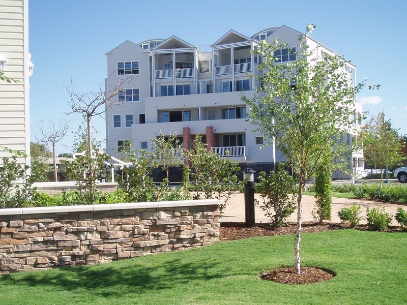 32/36 Village Drive, Breakfast Point NSW 2137