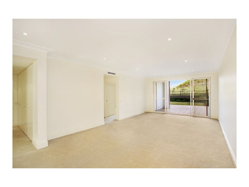 15/23 Peninsula Drive, Breakfast Point NSW 2137