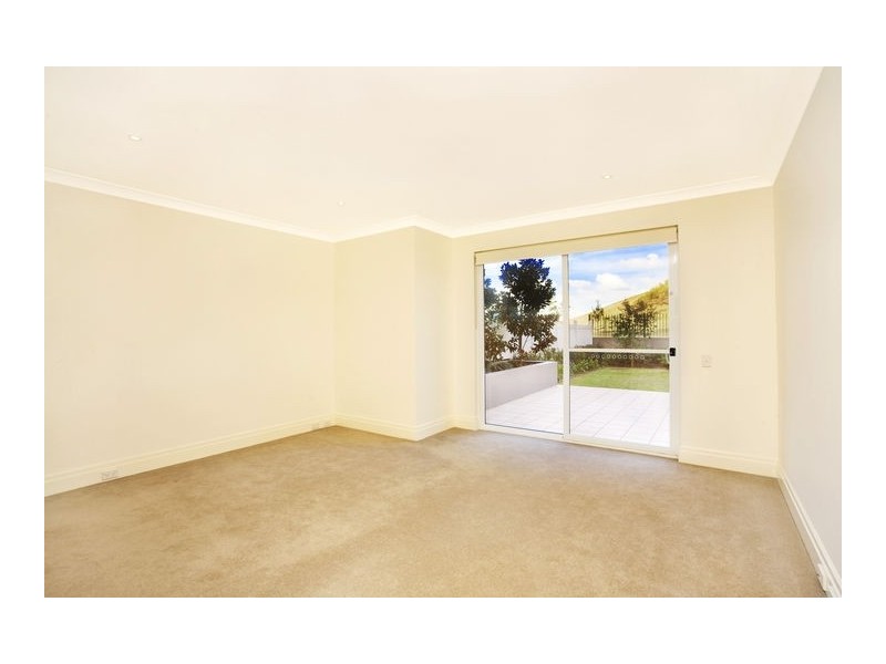 15/23 Peninsula Drive, Breakfast Point NSW 2137