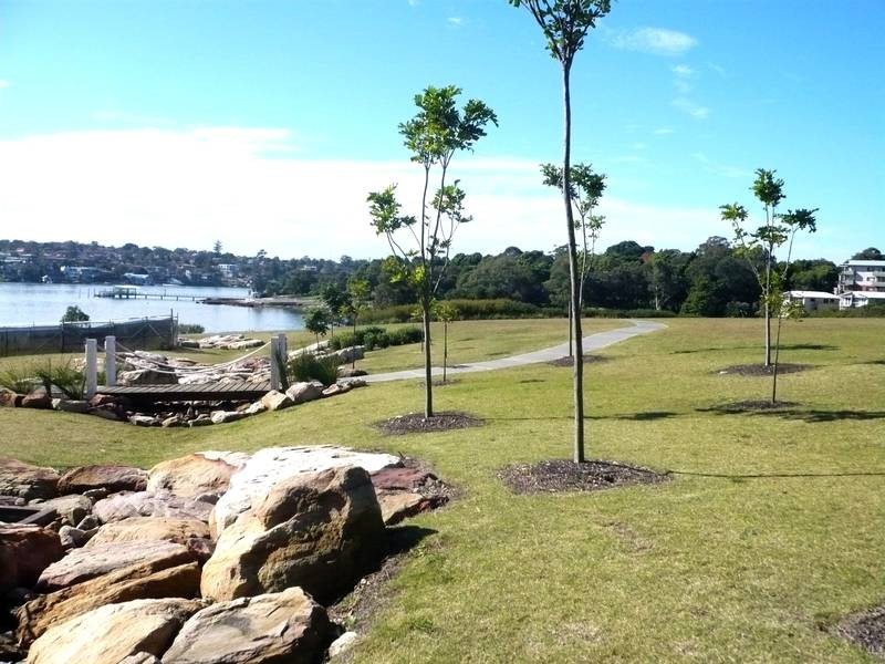15/23 Peninsula Drive, Breakfast Point NSW 2137