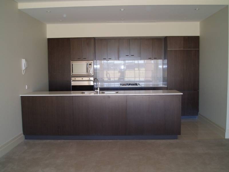 13/6 Admiralty Drive, Breakfast Point NSW 2137