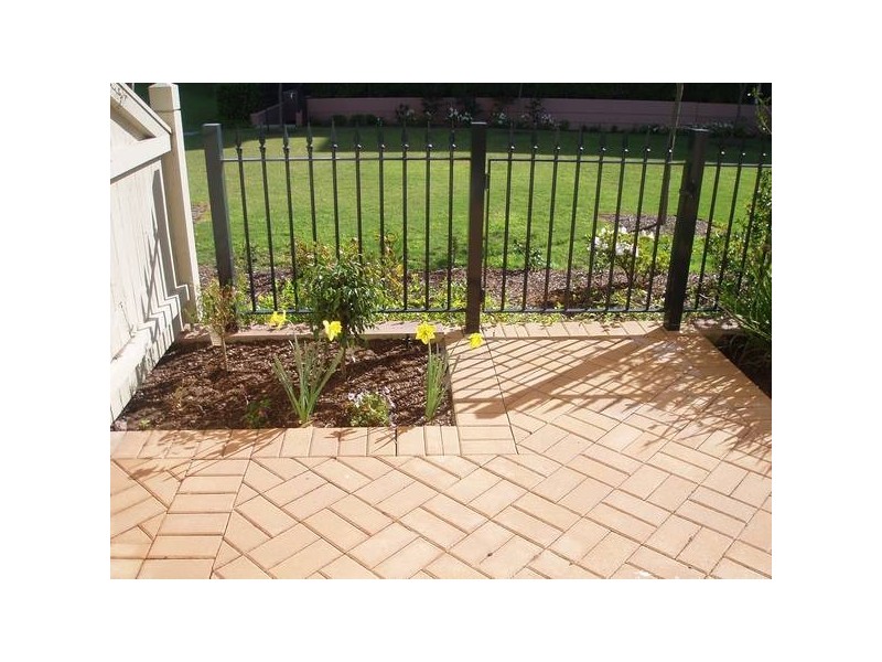 13/2-4 Woodlands Avenue, Breakfast Point NSW 2137