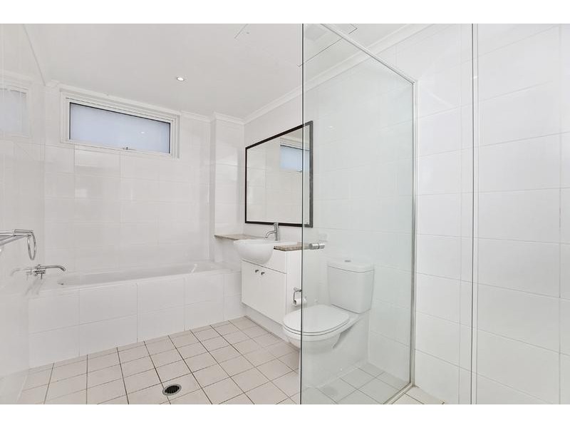 41/21-25 Peninsula Drive, Breakfast Point NSW 2137