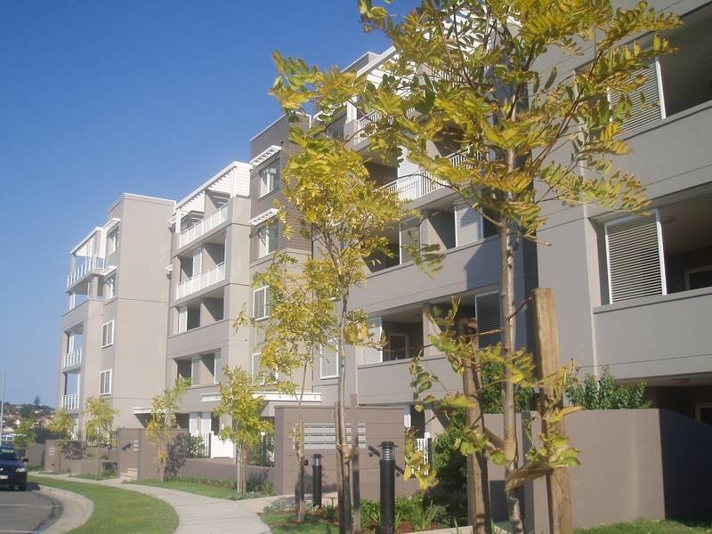 33/21-25 Peninsula Drive, Breakfast Point NSW 2137