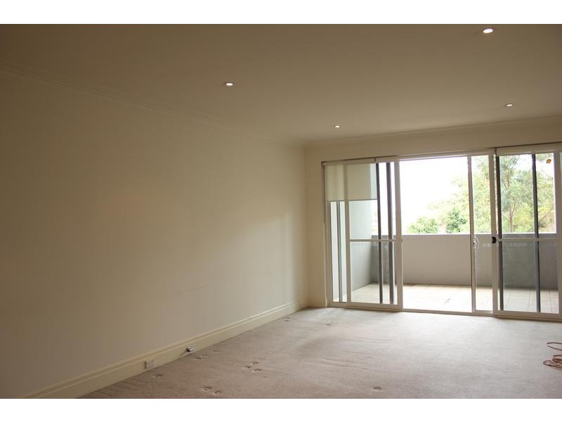 33/21-25 Peninsula Drive, Breakfast Point NSW 2137