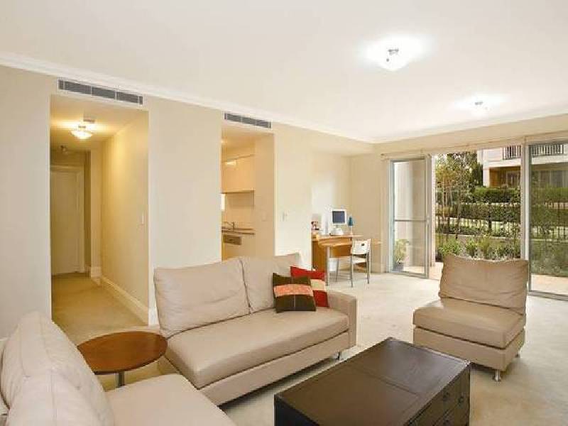 Magnolia Drive, Breakfast Point NSW 2137