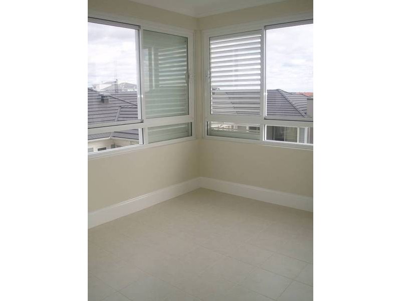 Woodlands Ave, Breakfast Point NSW 2137