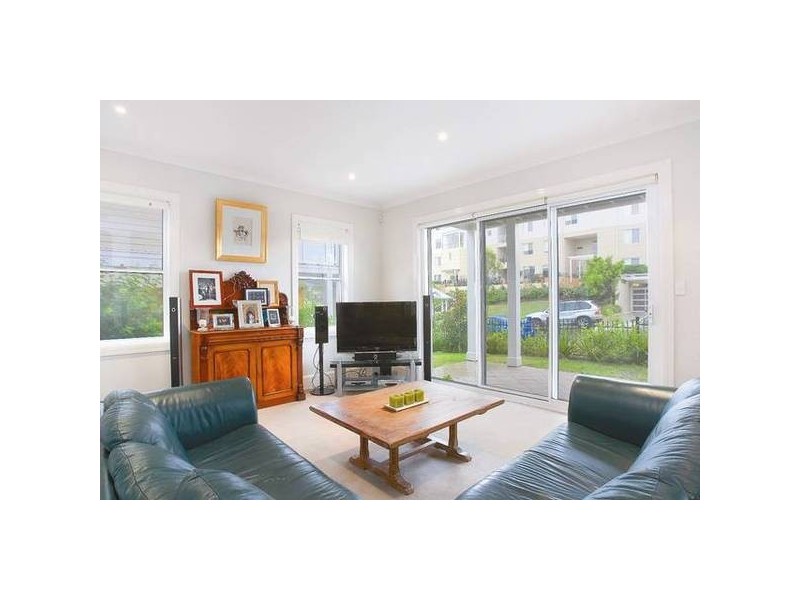 34 Admiralty Drive, Breakfast Point NSW 2137