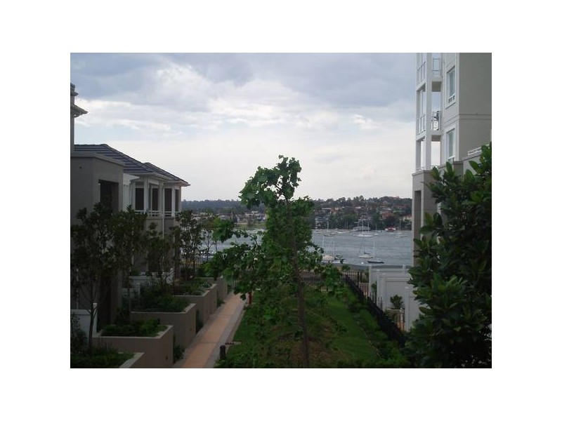 20/3 Magnolia Drive, Breakfast Point NSW 2137