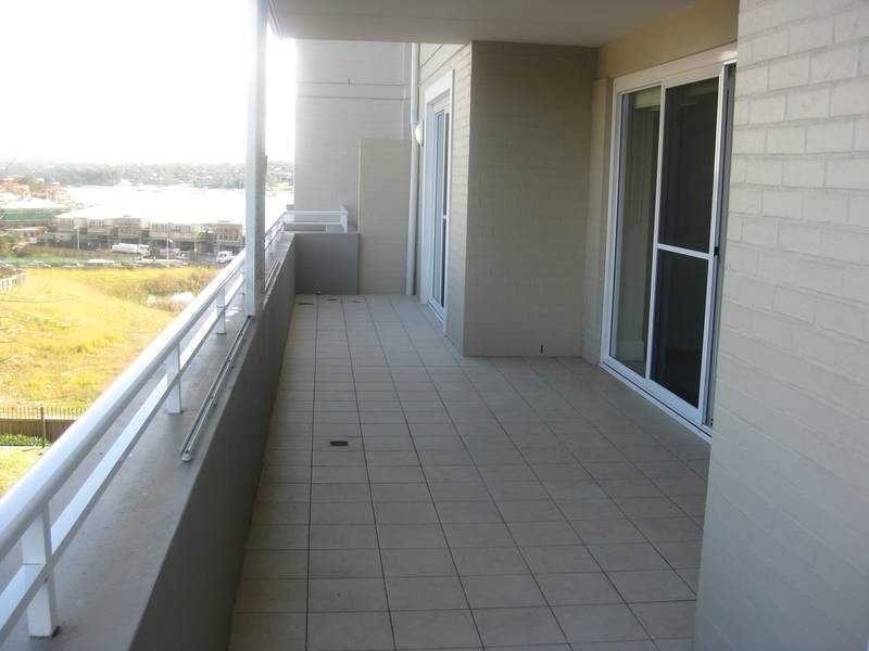 32/5 Woodlands Ave, Breakfast Point NSW 2137