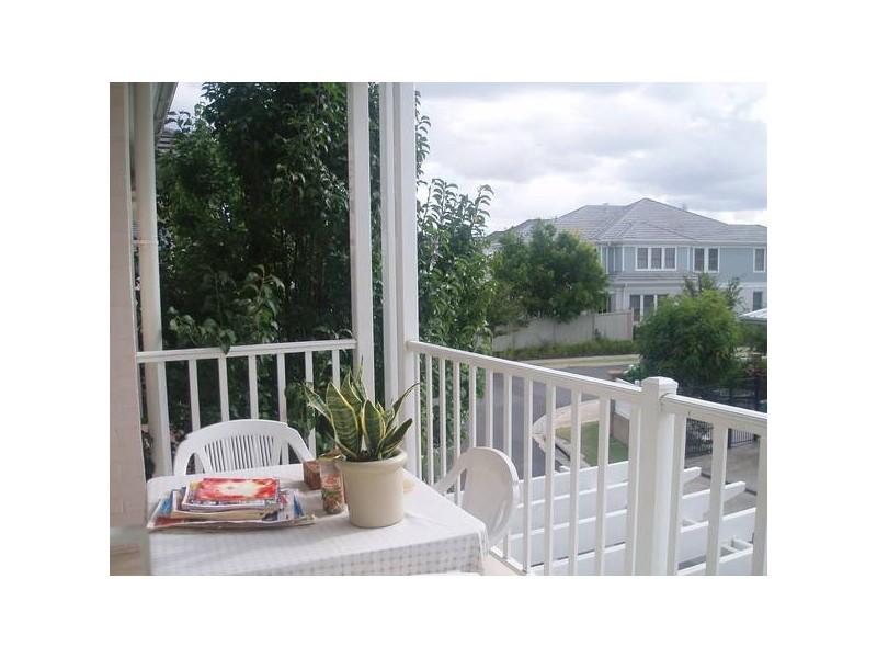 210/16 Fairwater Close, Breakfast Point NSW 2137