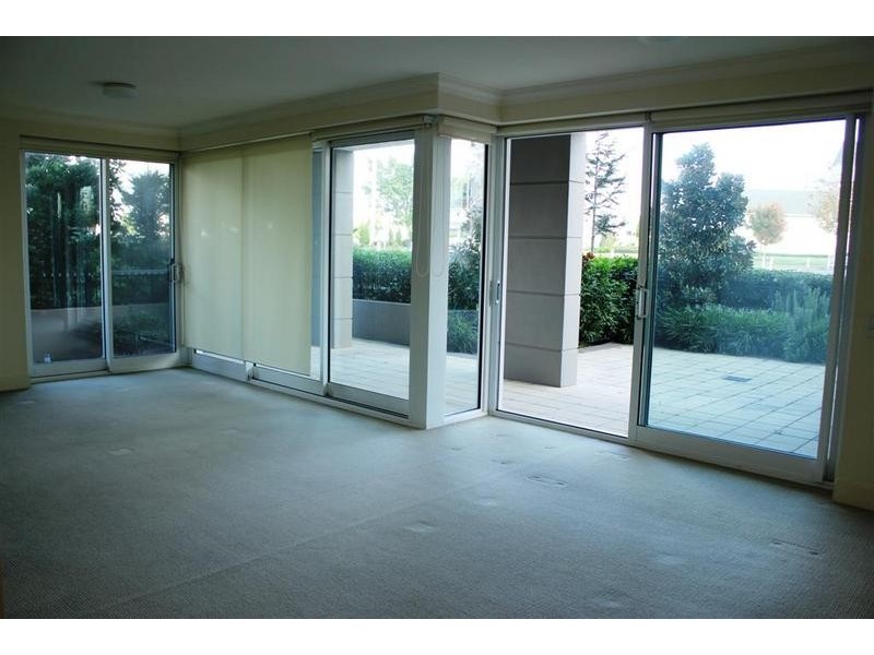 11/68 Village Drive, Breakfast Point NSW 2137