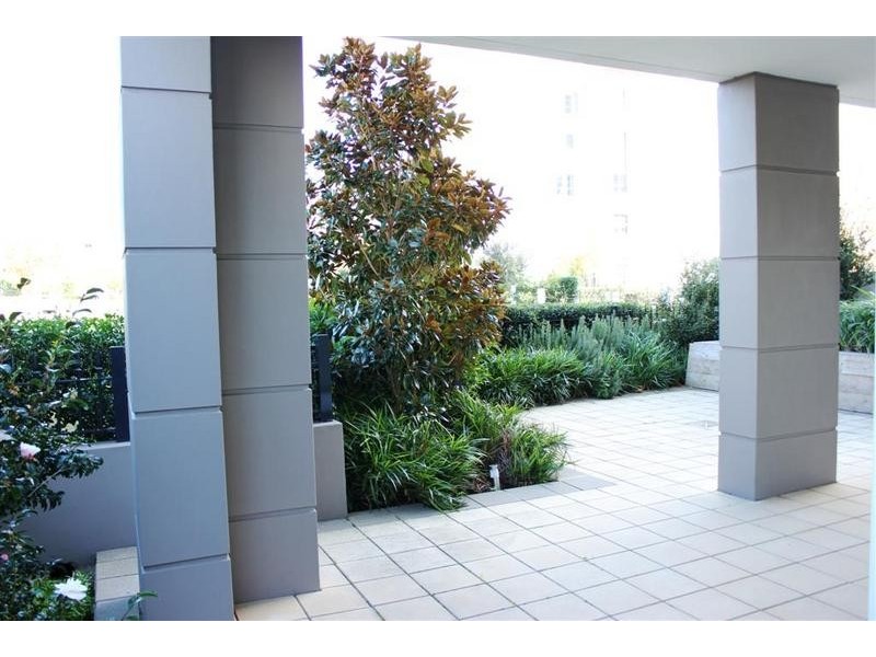 11/68 Village Drive, Breakfast Point NSW 2137