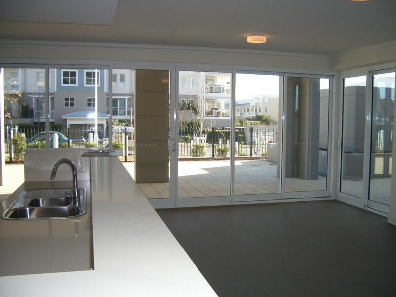 15/68 Village Drive, Breakfast Point NSW 2137