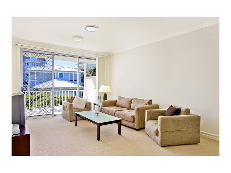 210/16 Fairwater Close, Breakfast Point NSW 2137