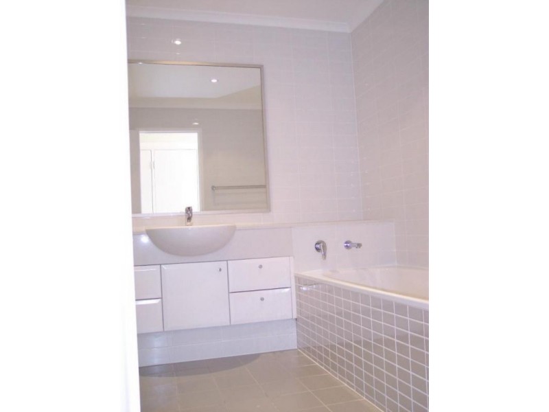 304/8 Village Drive, Breakfast Point NSW 2137