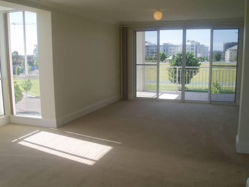 404/8 Village Drive, Breakfast Point NSW 2137