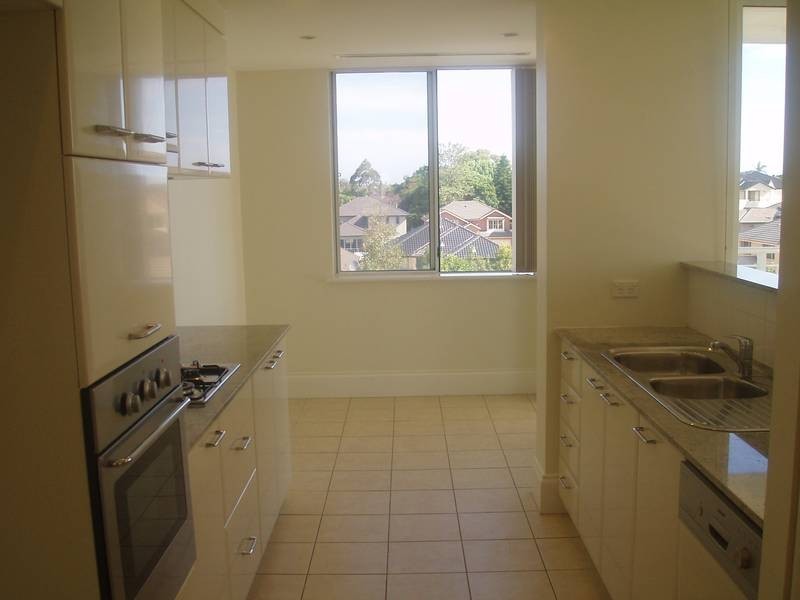 404/8 Village Drive, Breakfast Point NSW 2137