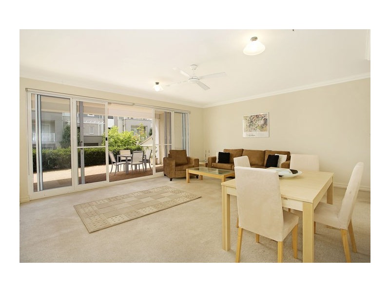 13/2-4 Woodlands Ave, Breakfast Point NSW 2137
