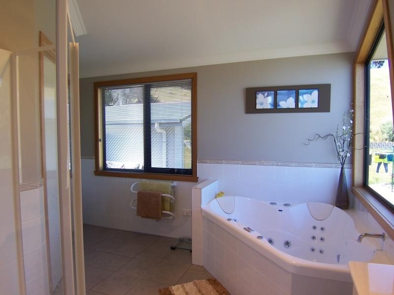36 Besser Crescent, Burnie TAS 7320