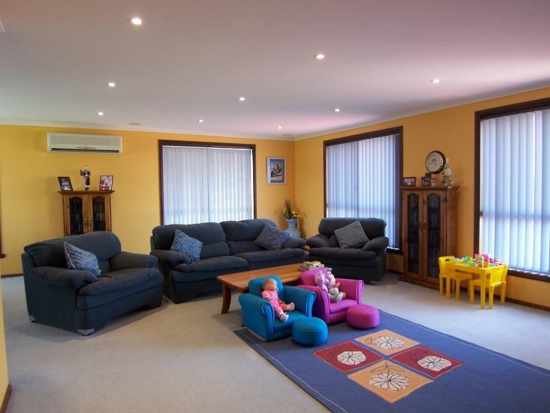3 Josie Crescent, Burnie TAS 7320