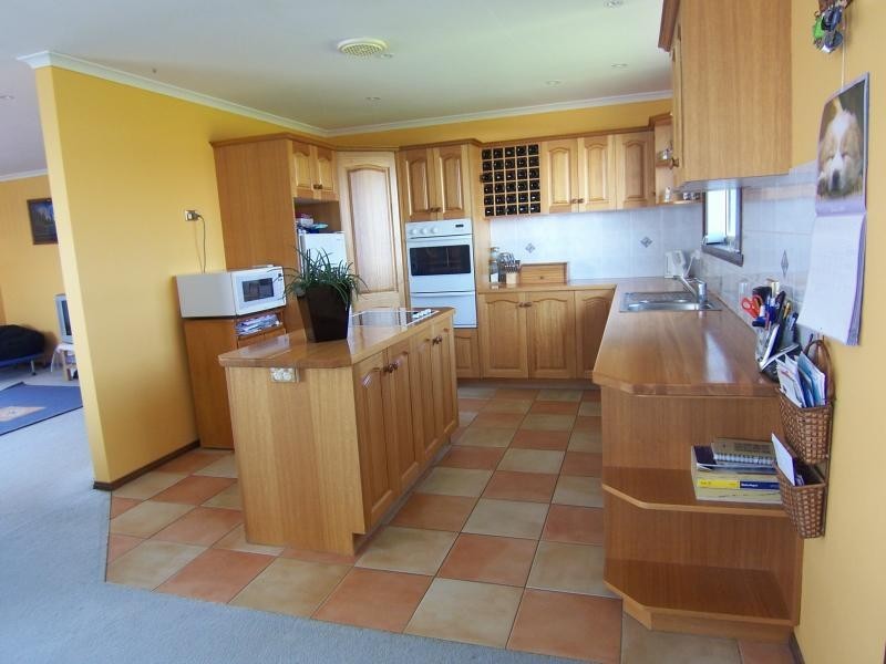 3 Josie Crescent, Burnie TAS 7320
