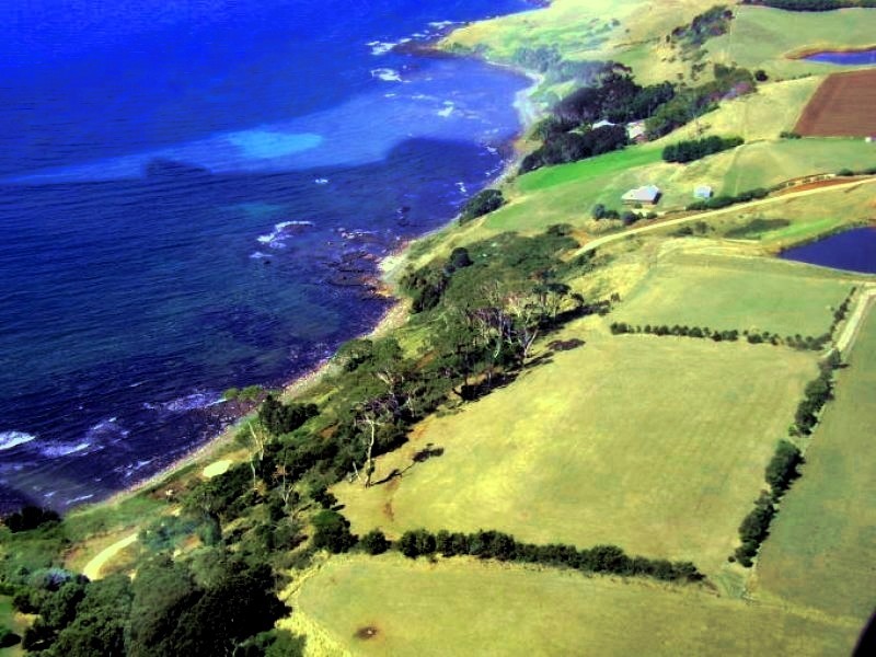 1 Mackenzies Road, Boat Harbour TAS 7321