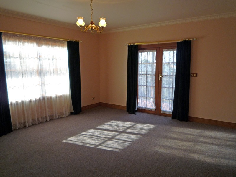 8 Monnington Street, Burnie TAS 7320