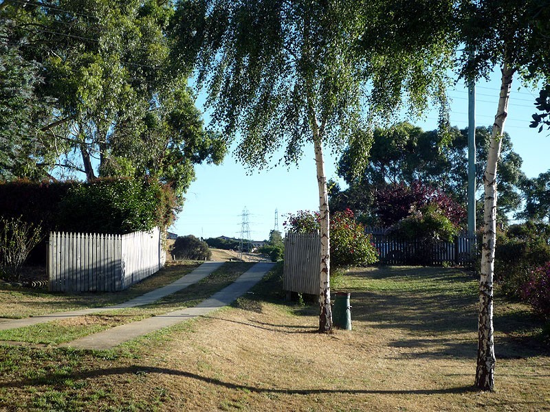 1A Roslyn Avenue, Burnie TAS 7320