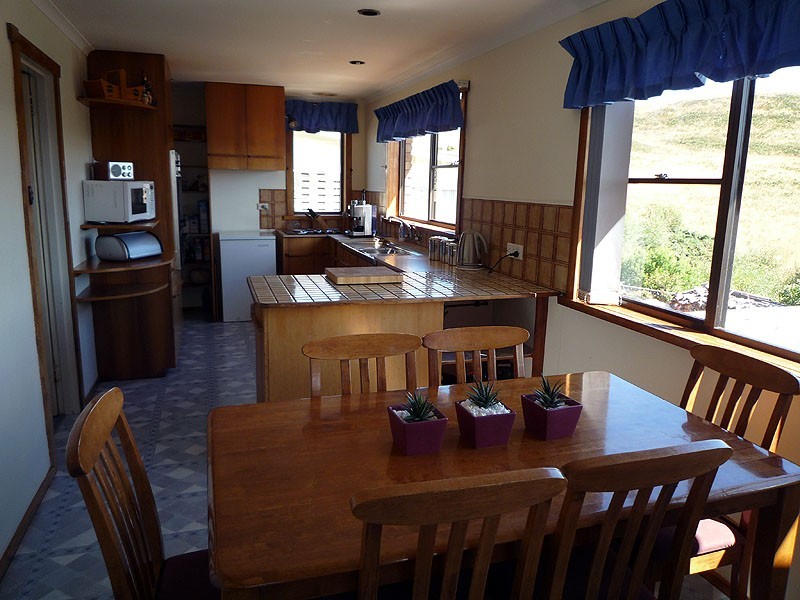 8 Three Mile Line Road, Burnie TAS 7320