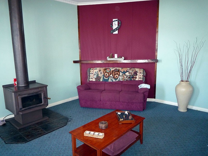 8 Three Mile Line Road, Burnie TAS 7320