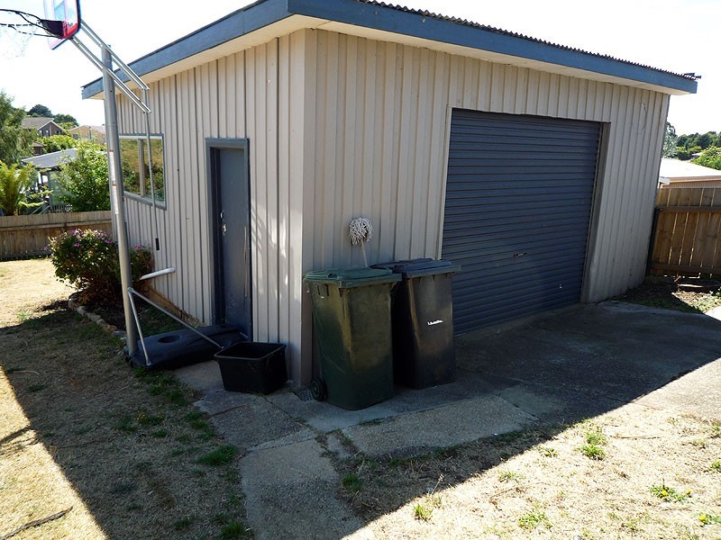 8 Three Mile Line Road, Burnie TAS 7320