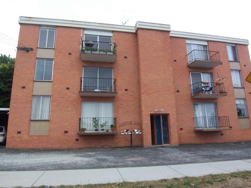 2/172-174 Wilson Street, Burnie TAS 7320