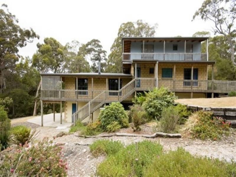 31a Banksia Avenue, Sisters Beach TAS 7321