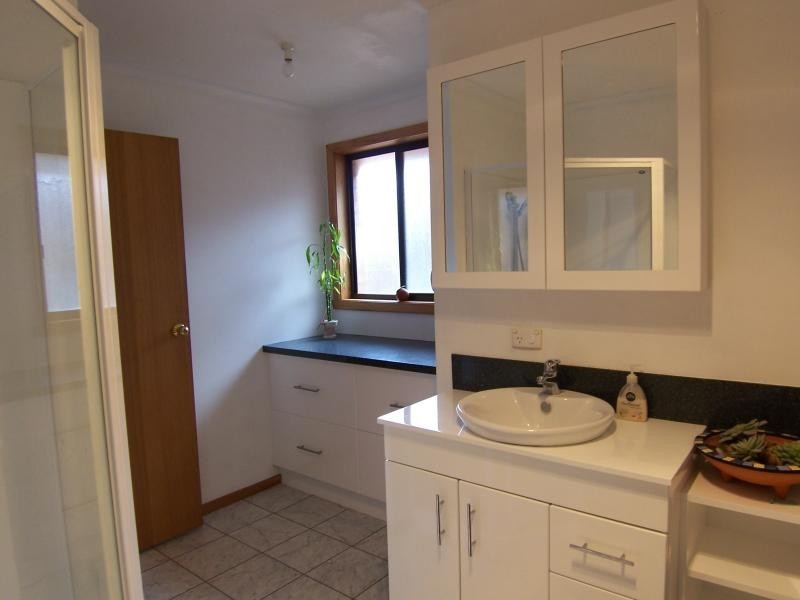 15 Hillfarm Drive, Burnie TAS 7320