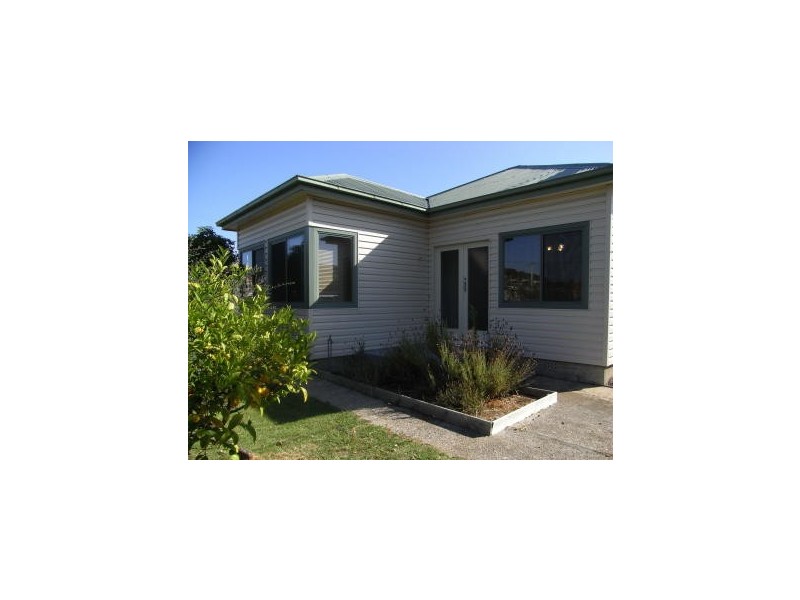 13 George Street, Somerset TAS 7322