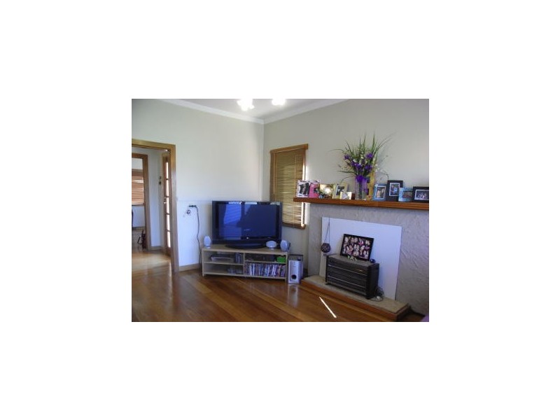 13 George Street, Somerset TAS 7322