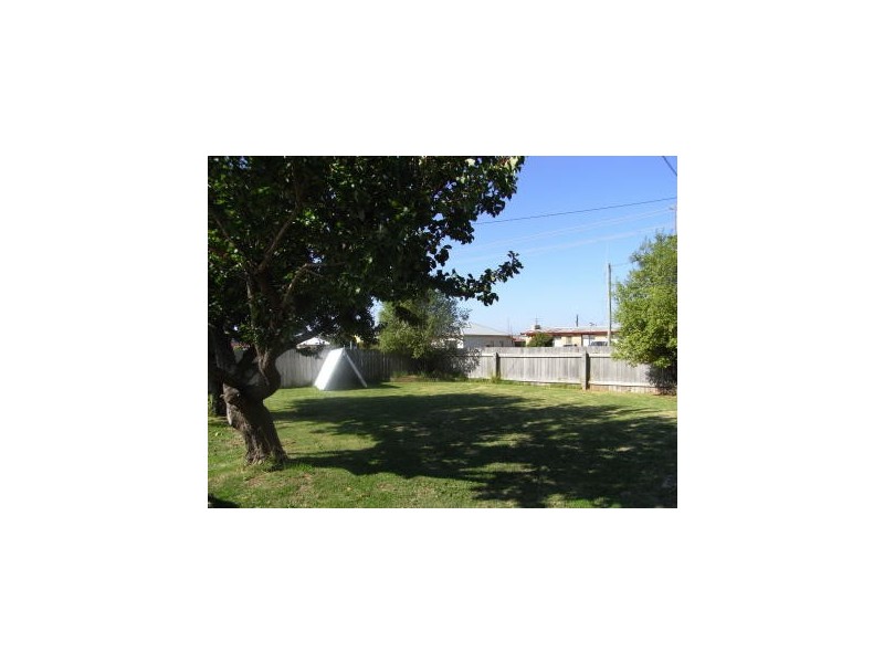 13 George Street, Somerset TAS 7322