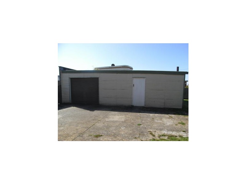 13 George Street, Somerset TAS 7322