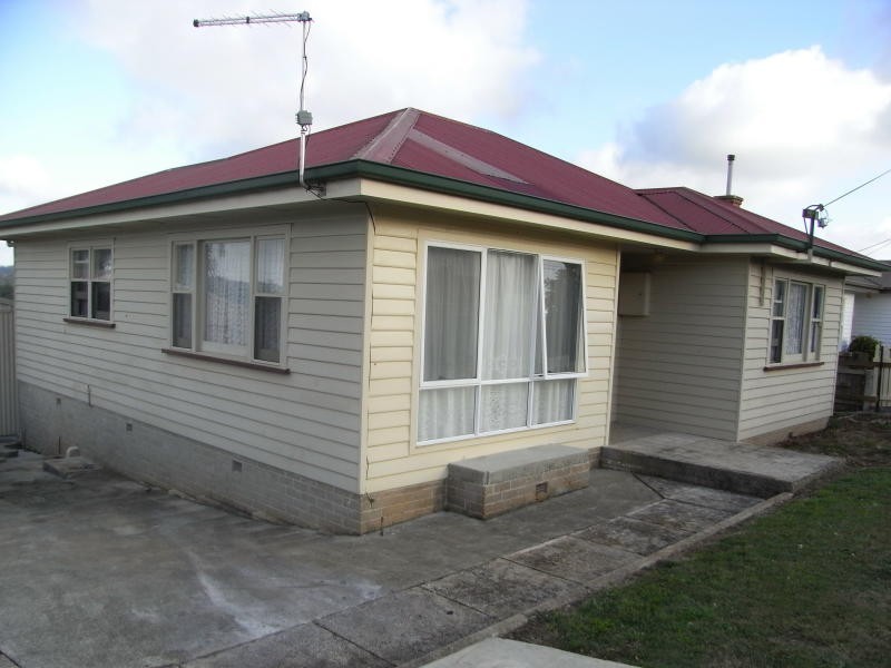 65 McPhee Street, Burnie TAS 7320
