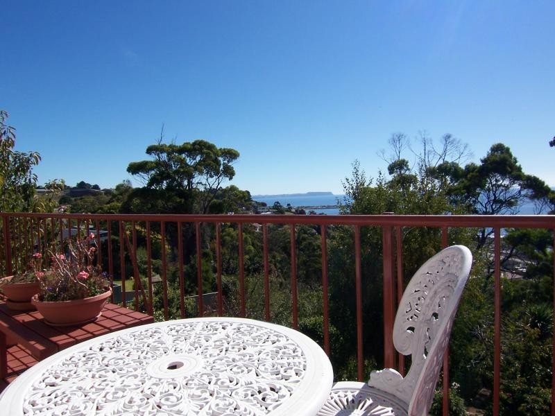 22 Seaview Avenue, Burnie TAS 7320