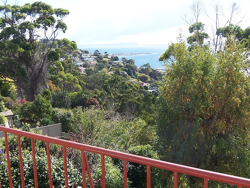 22 Seaview Avenue, Burnie TAS 7320
